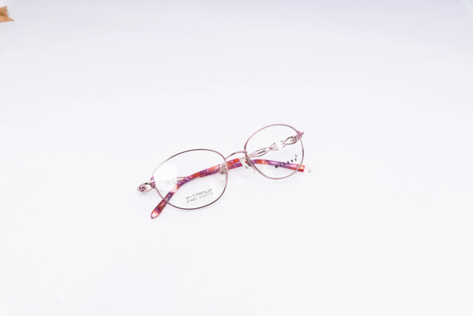 MILANO Oval Pink Eyeglasses - detail view
